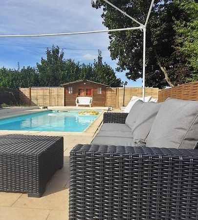 Studio Meuble Avec Piscine Partagee La Ferte-Gaucher Exterior photo